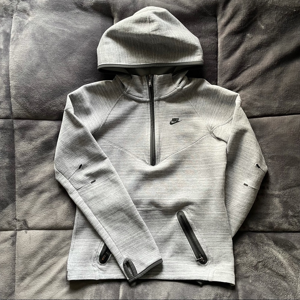 Nike 1/2 Zip Long Sleeve Zipper Pockets Hoodie Size Small